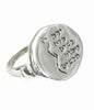 טבעת כסף 925 ייחודית בעבודת יד עם חריטה יפה כוח נשים, מכוח אנשים - Symbolic Design